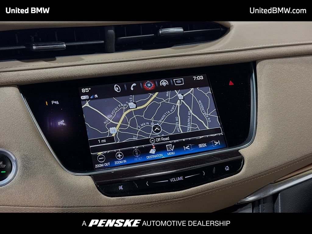 Used 2018 Cadillac XT5 Platinum w/ Driver Assist Package AWD/4WD image 10