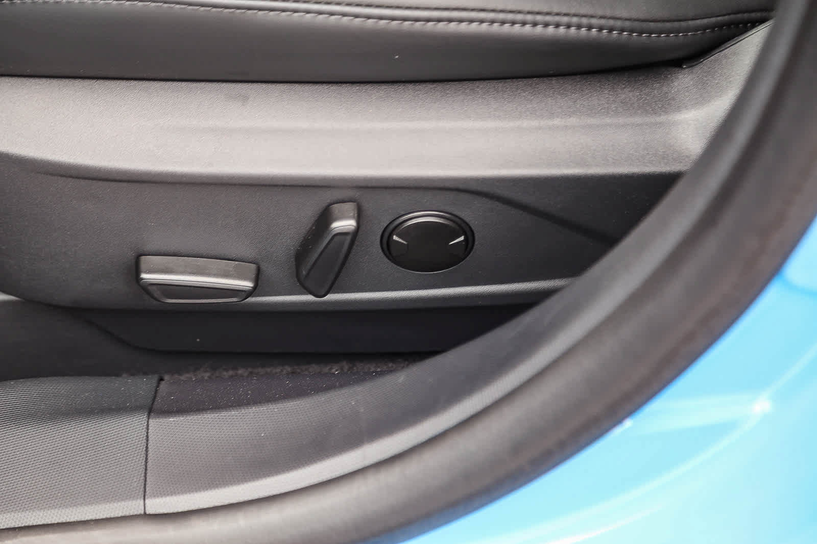 Used 2023 Ford Mustang Mach-E Premium AWD/4WD image 18