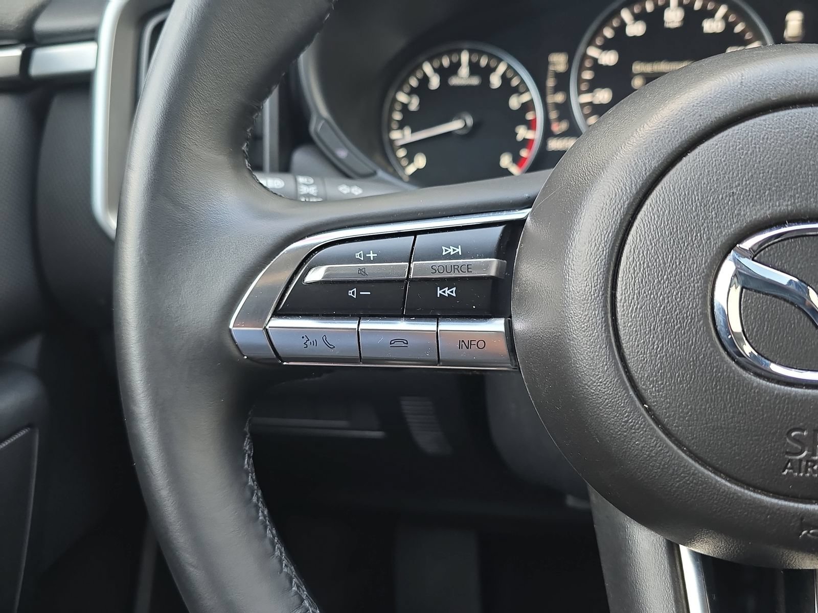Used 2025 MAZDA CX-50 AWD 2.5 S w/ Preferred Package image 19