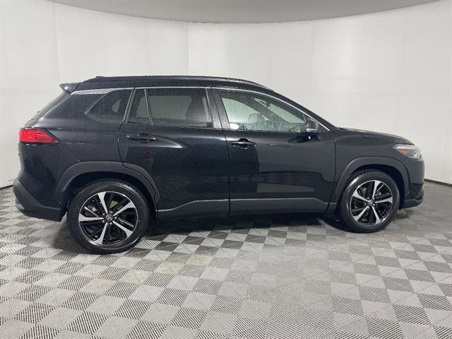 Used 2024 Toyota Corolla Cross AWD Hybrid w/ Convenience Package image 8