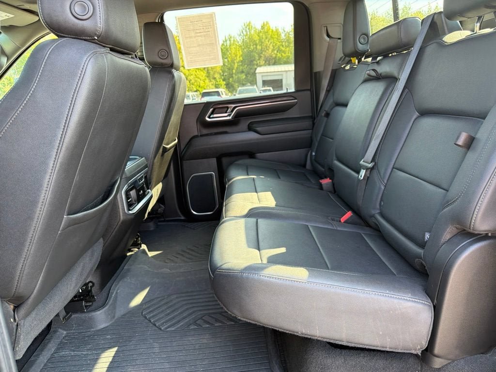 Used 2024 Chevrolet Silverado 3500 LTZ w/ LTZ Plus Package AWD/4WD image 22