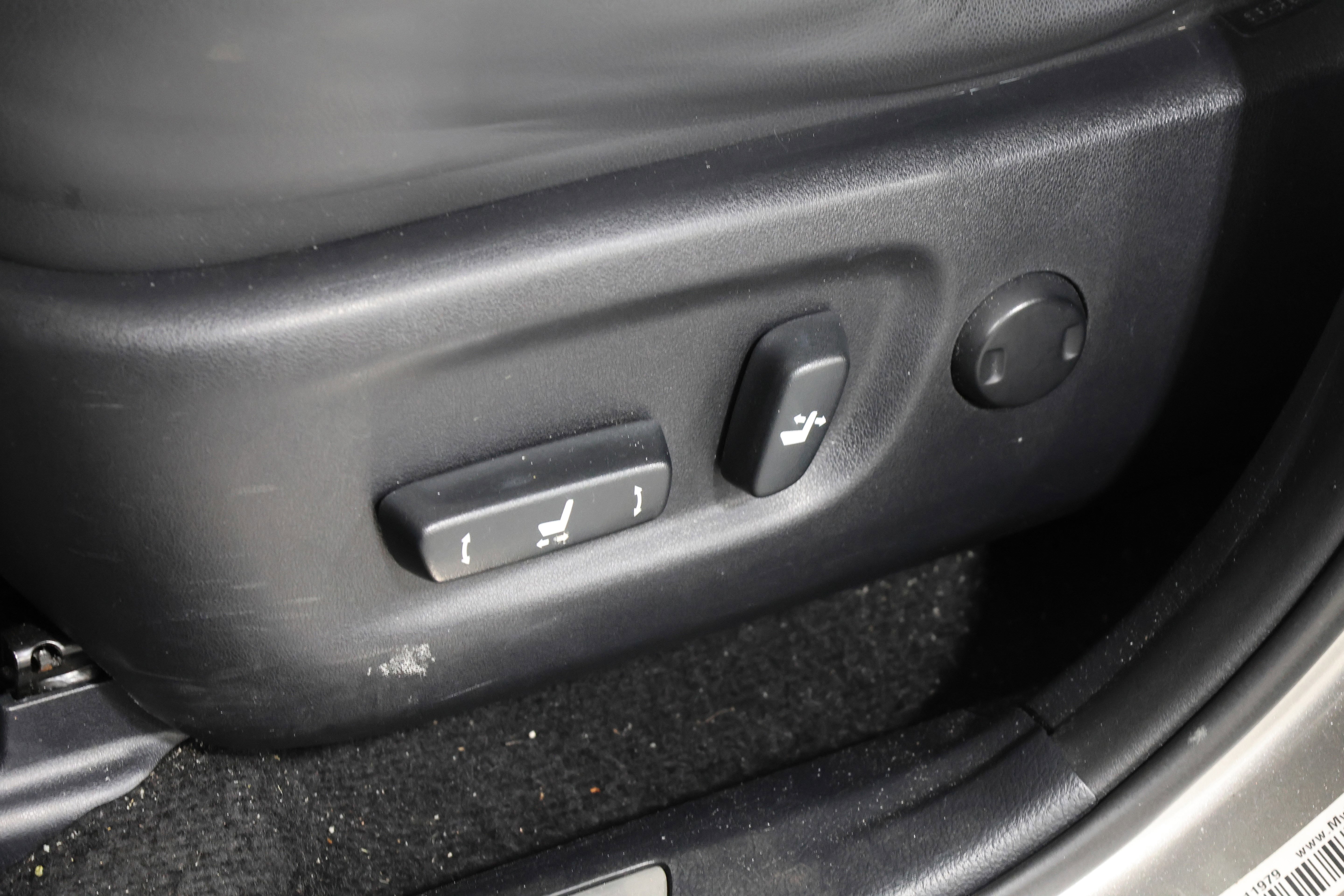 Used 2015 Lexus NX 200t AWD w/ Premium Package image 32