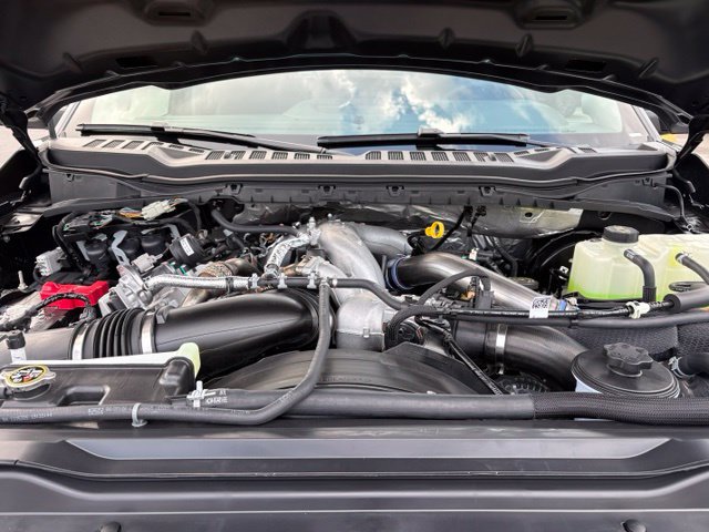 New 2026 Ford F250 Lariat w/ Black Appearance Package AWD/4WD image 22