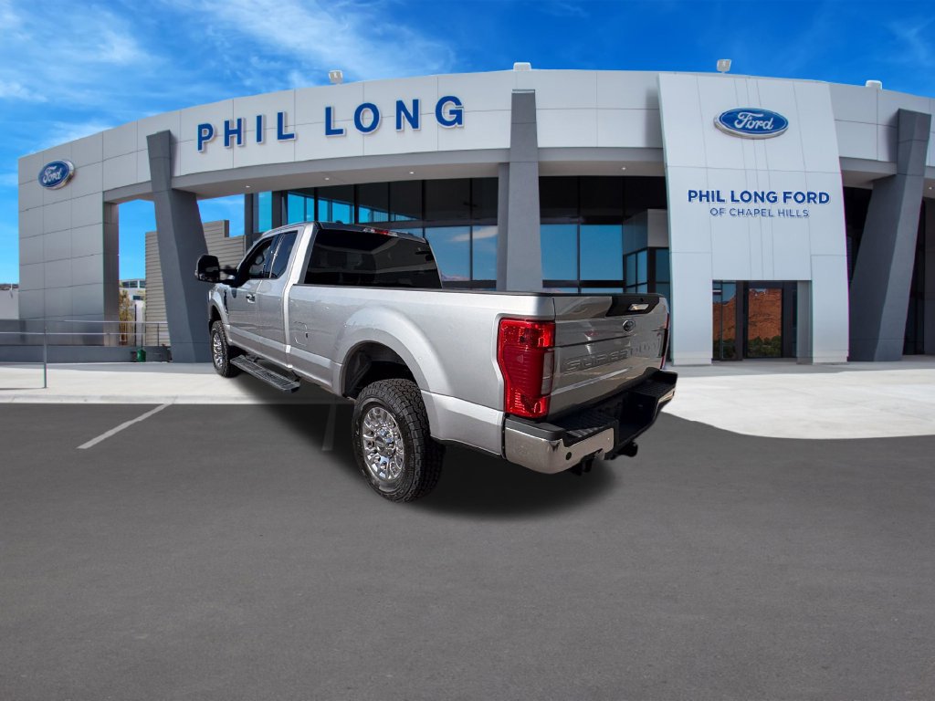 Used 2021 Ford F250 XLT w/ XLT Premium Package AWD/4WD image 3