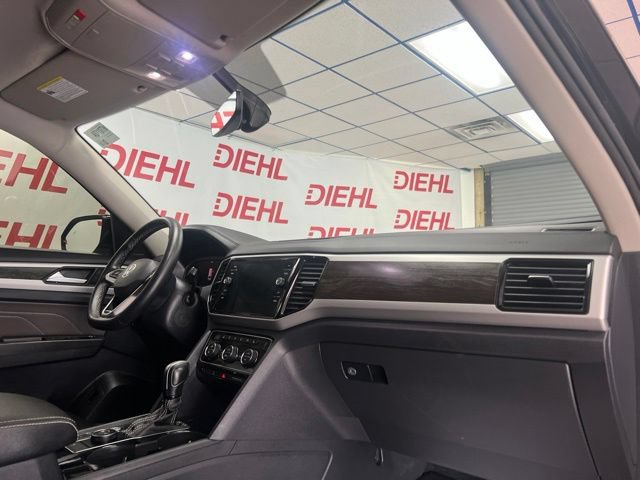 Used 2023 Volkswagen Atlas SE AWD/4WD image 14