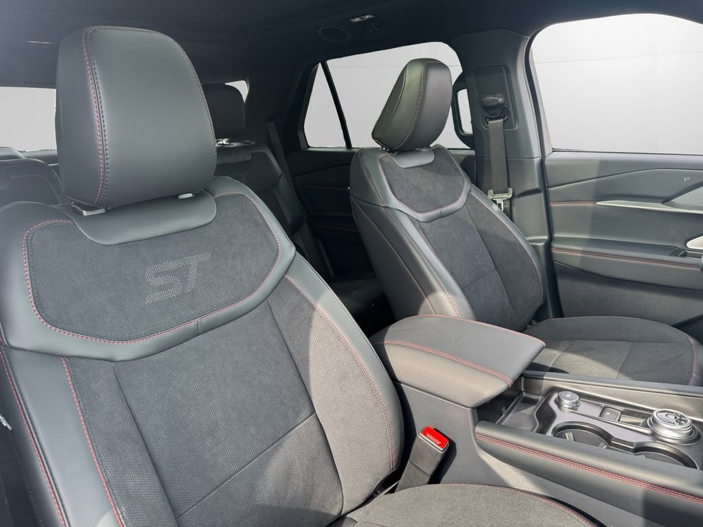 New 2026 Ford Explorer ST w/ Sun And Sound Package image 14