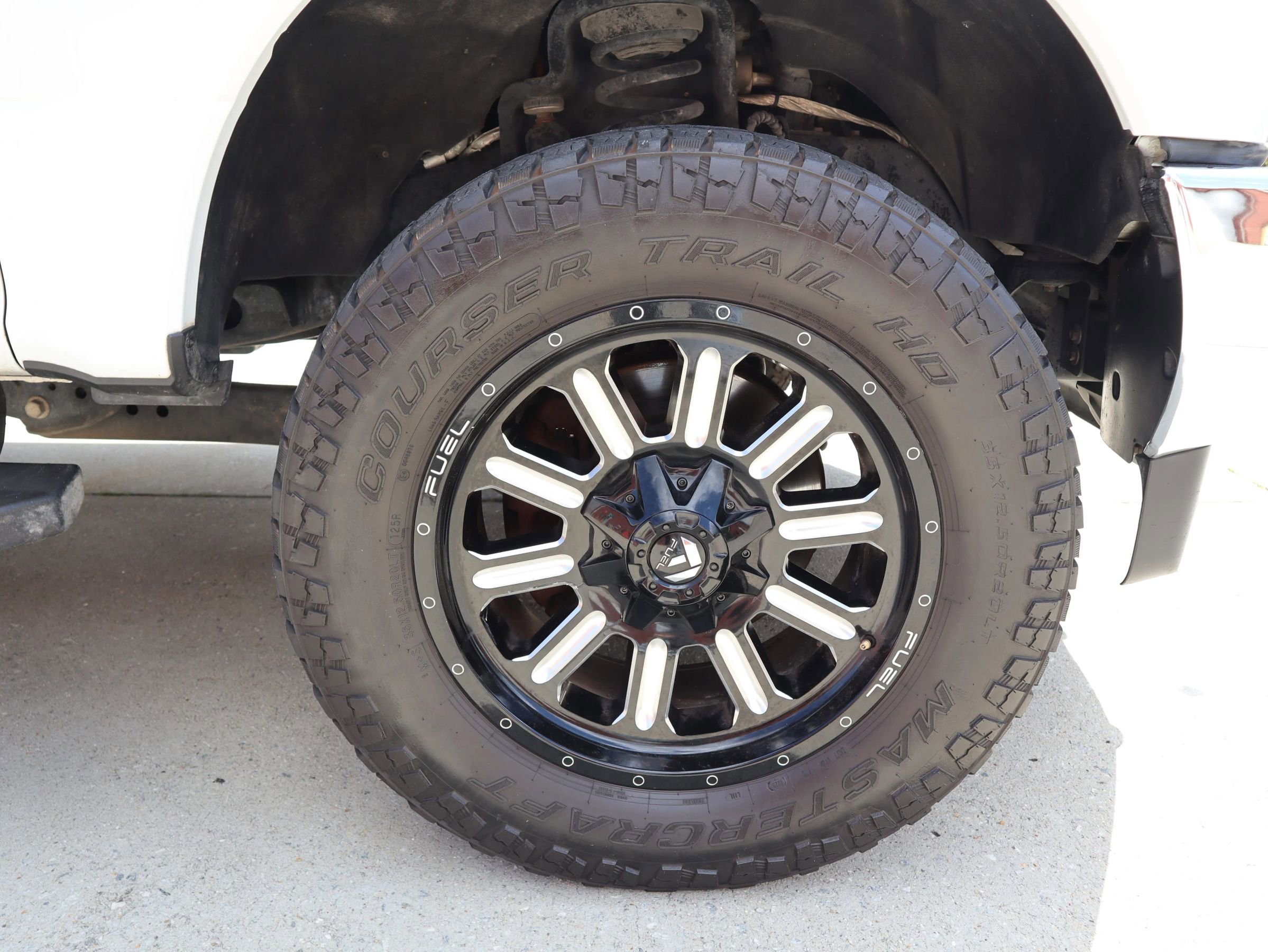 Used 2018 Ford F250 Lariat w/ Lariat Ultimate Package image 37