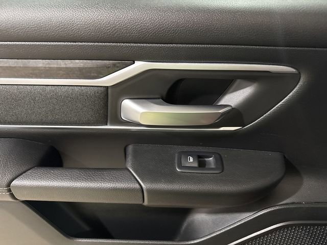 Used 2019 RAM 1500 Big Horn AWD/4WD image 18