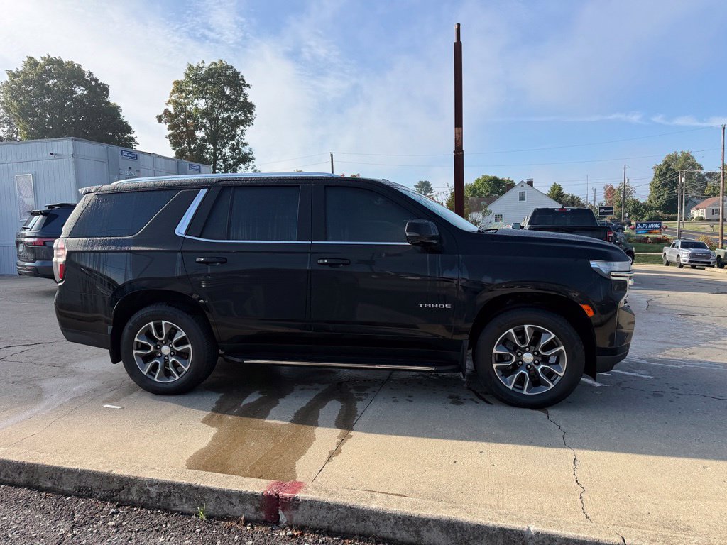 Used 2021 Chevrolet Tahoe LT w/ LT Signature Package AWD/4WD image 5