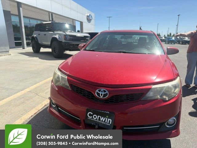 Used 2014 Toyota Camry SE FWD image 3