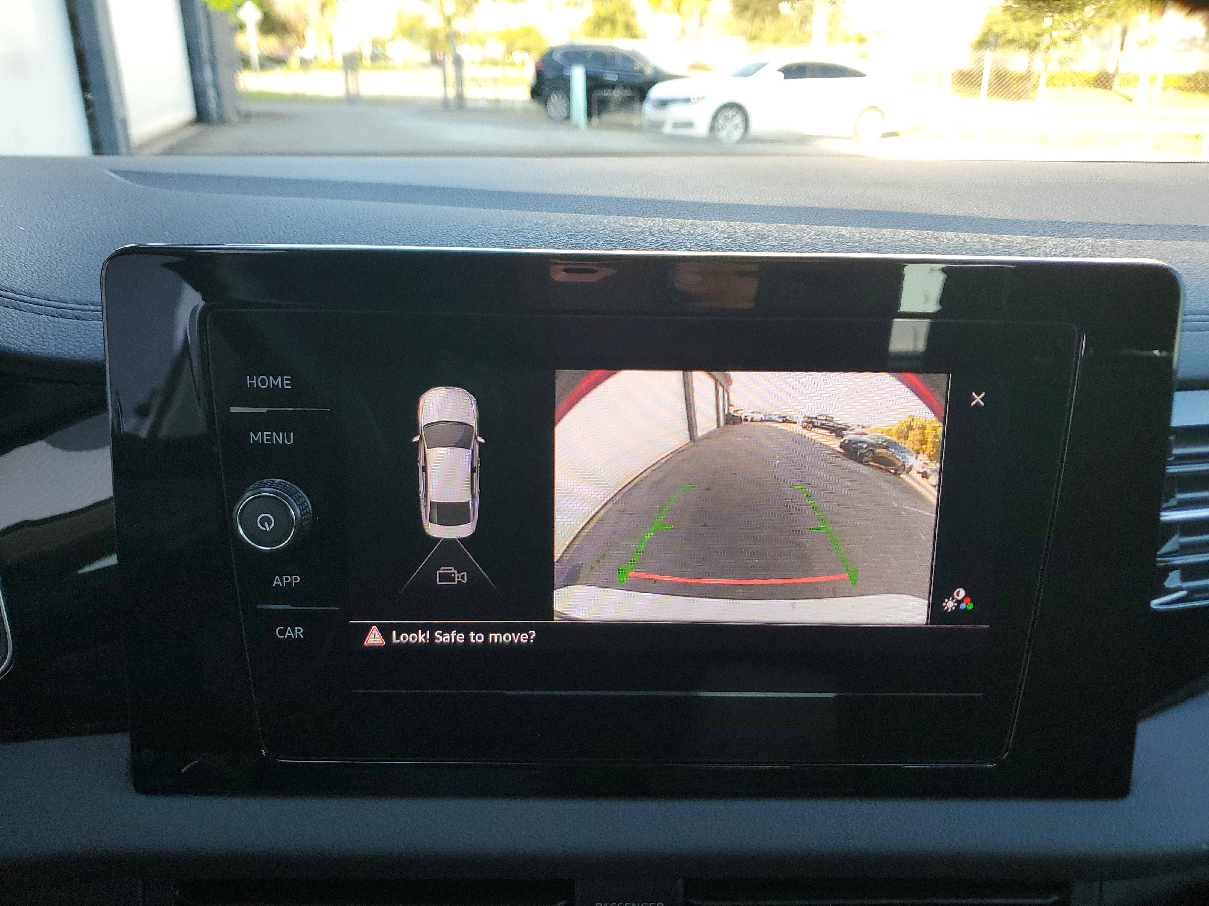 Used 2025 Volkswagen Jetta S image 10