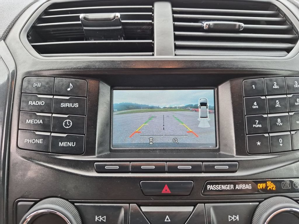 Used 2018 Ford Explorer XLT FWD image 24