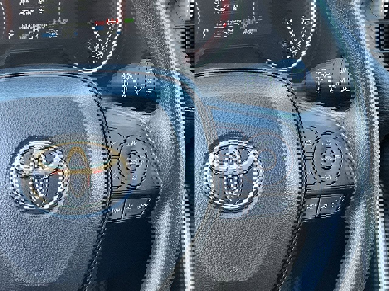 Used 2024 Toyota RAV4 XLE image 14