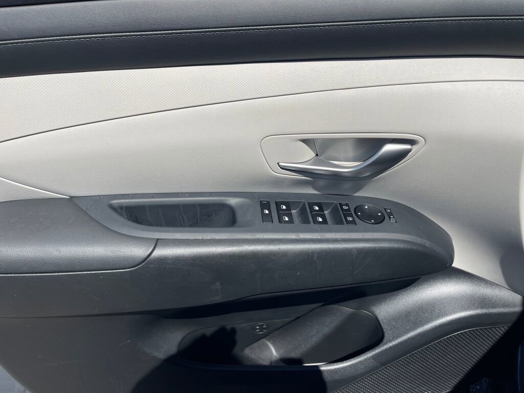 Used 2026 Hyundai Tucson SEL FWD image 8