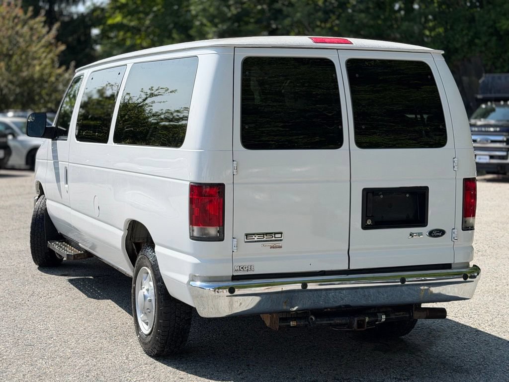 Used 2014 Ford E-350 and Econoline 350 XLT RWD image 3