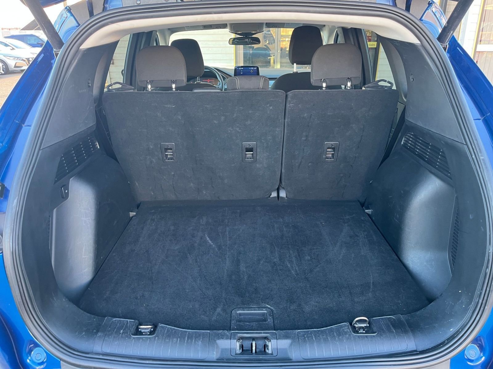 Used 2023 Ford Escape Active image 31