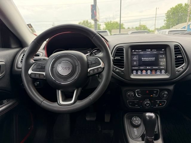 Used 2021 Jeep Compass Trailhawk w/ Sun and Sound Group AWD/4WD image 9