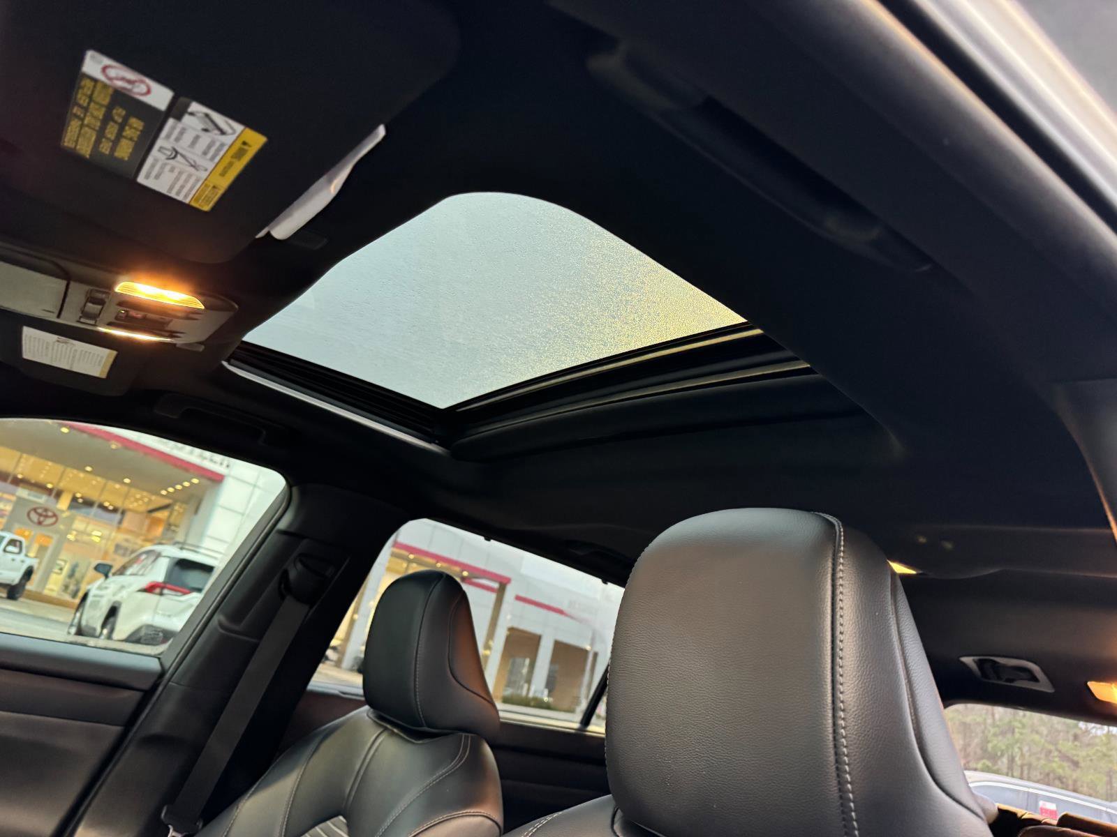 Certified 2024 Toyota Highlander XSE image 24