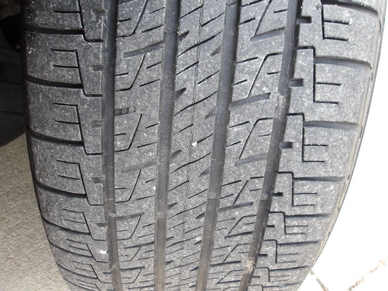 Used 2011 Buick Regal CXL image 40