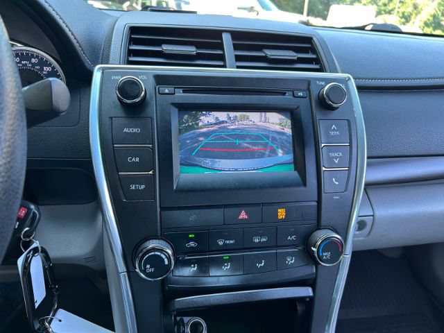 Used 2016 Toyota Camry LE FWD image 15
