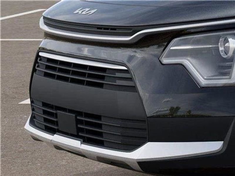 New 2025 Kia Niro EX image 93