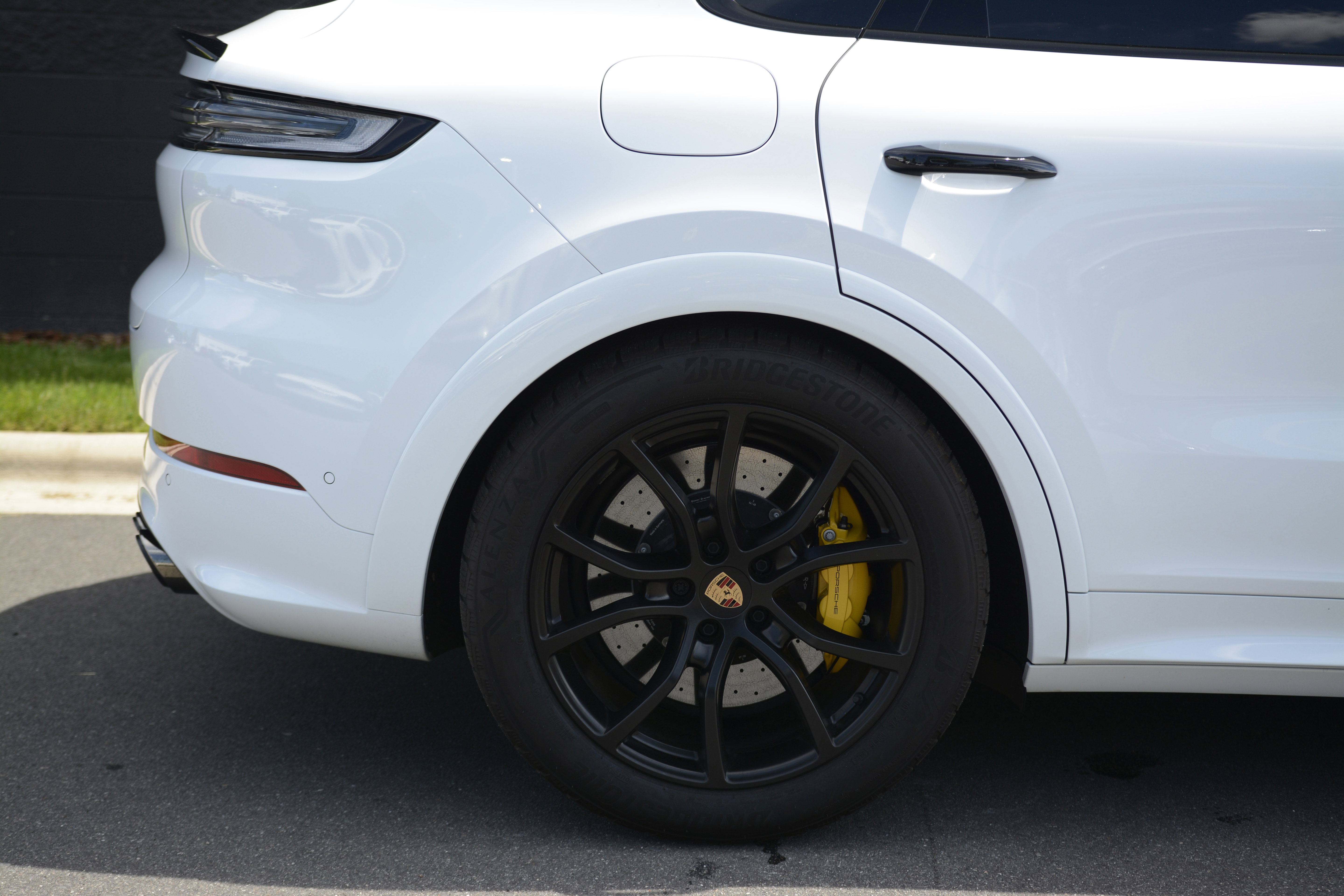 Used 2026 Porsche Cayenne GTS AWD/4WD image 41