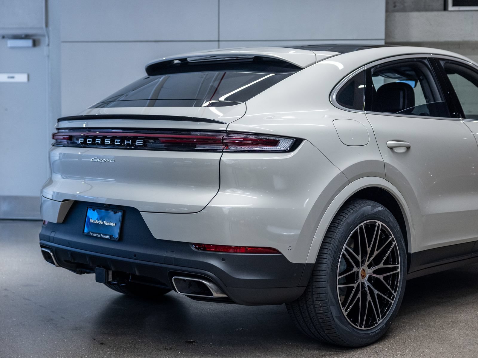 New 2026 Porsche Cayenne Coupe AWD/4WD image 26