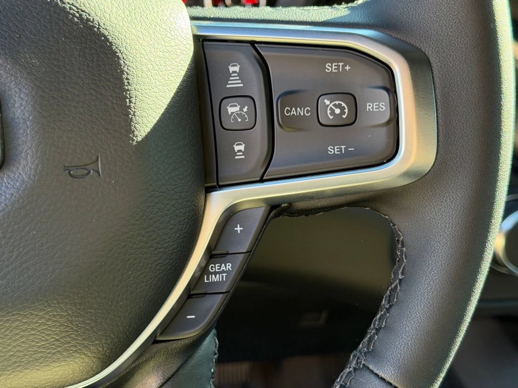 New 2026 RAM 1500 Big Horn AWD/4WD image 18