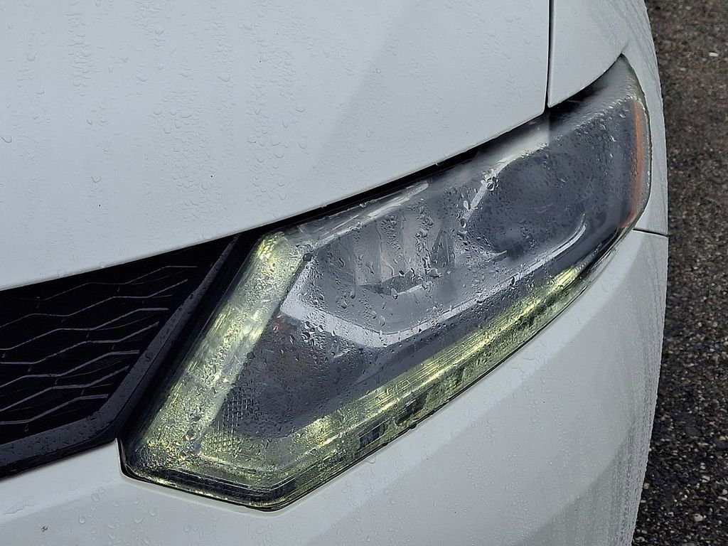 Used 2016 Nissan Rogue SL w/ SL Premium Package image 9