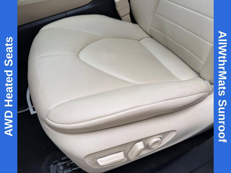 Used 2023 Toyota Highlander XLE AWD/4WD image 18