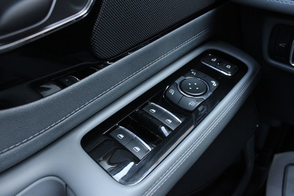 Used 2020 Lincoln Aviator Reserve w/ Equipment Group 201A AWD/4WD image 8