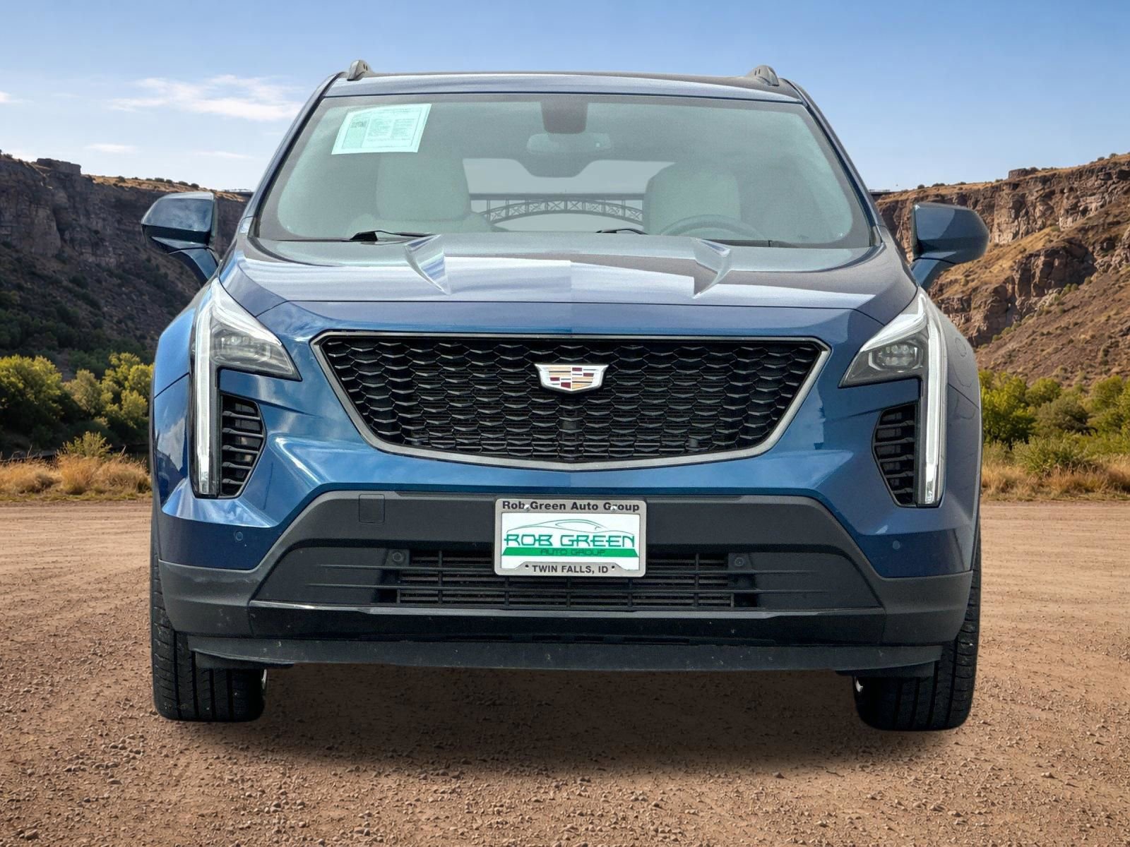 Used 2019 Cadillac XT4 Sport w/ LPO, Midnight Sport Package AWD/4WD image 8