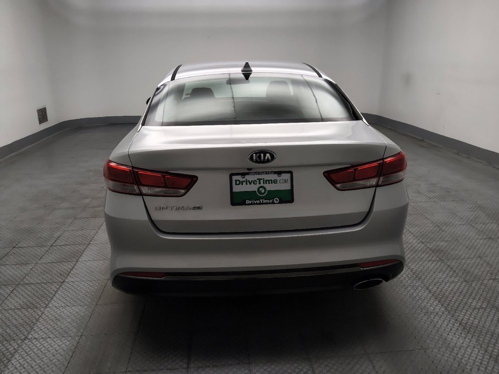 Used 2016 Kia Optima LX FWD image 6