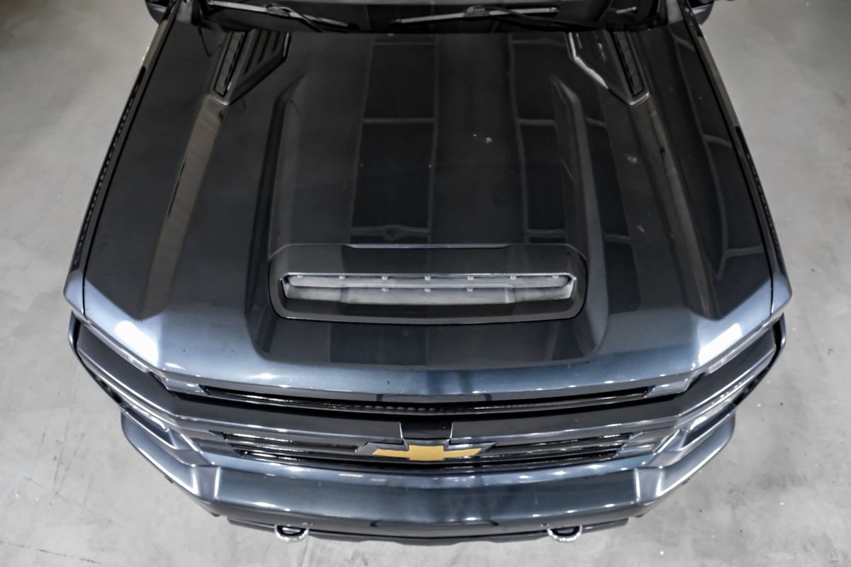 Used 2020 Chevrolet Silverado 2500 High Country w/ Technology Package AWD/4WD image 40
