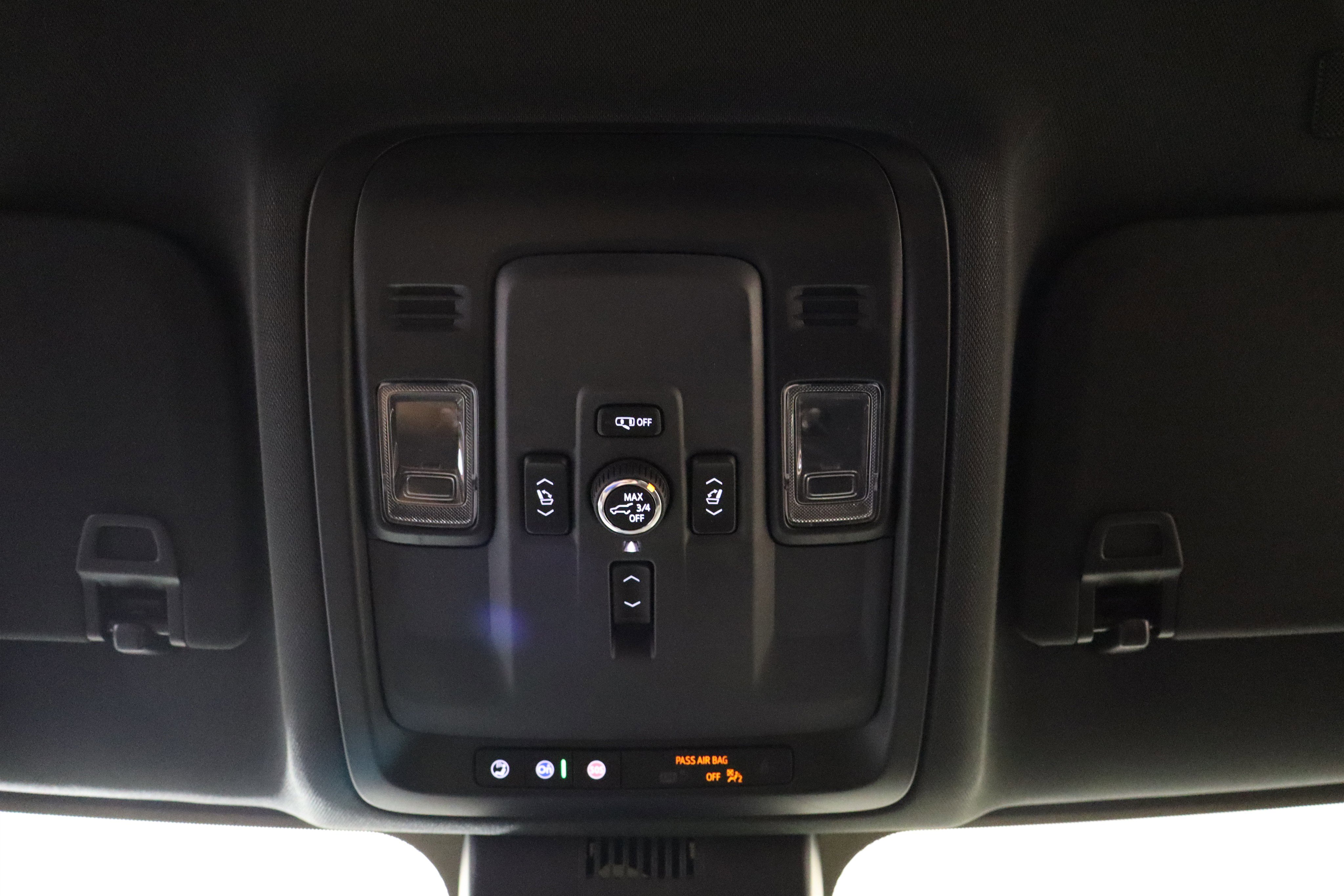 New 2025 Chevrolet Suburban Premier image 29