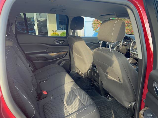 Used 2019 GMC Acadia SLE w/ LPO, Floor Liner Package FWD image 15