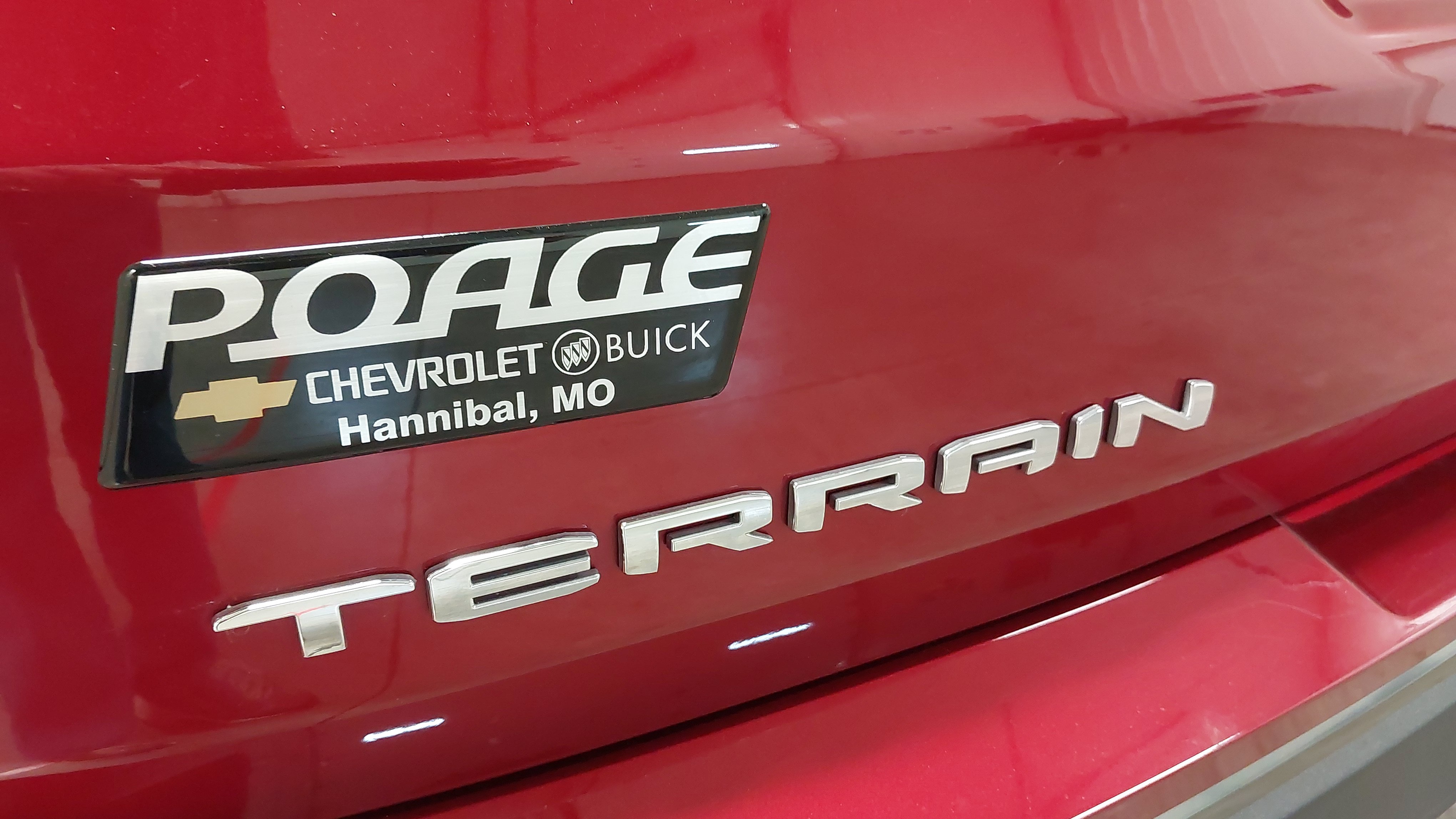 Used 2024 GMC Terrain AT4 AWD/4WD image 32
