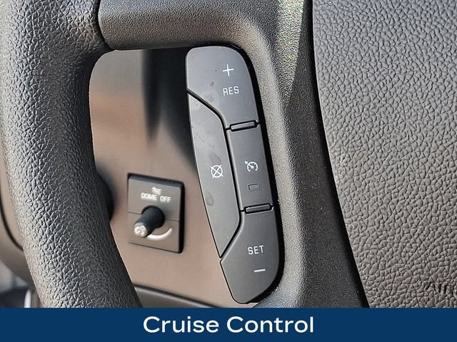Used 2025 GMC Savana 2500 w/ Driver Convenience Package RWD image 6