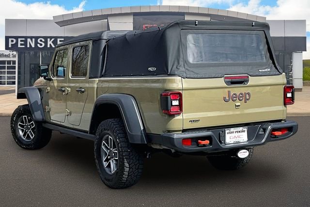 Used 2025 Jeep Gladiator Mojave w/ Convenience Group image 12