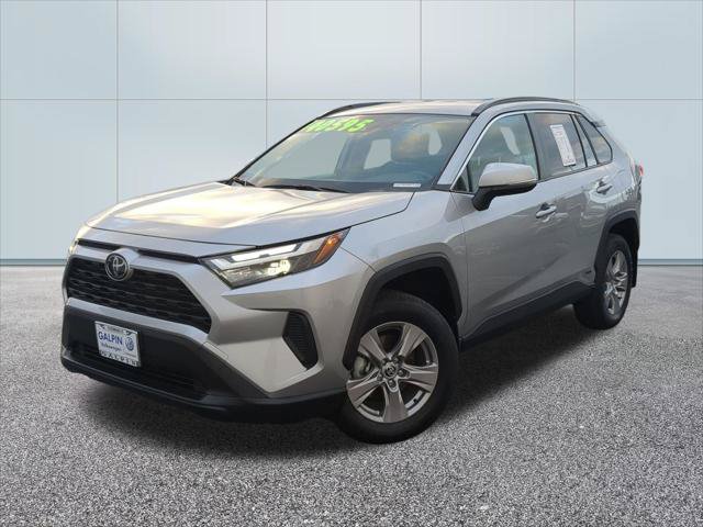 Used 2025 Toyota RAV4 XLE w/ Weather Package