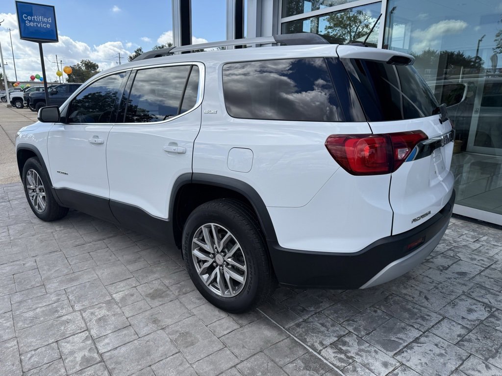Certified 2019 GMC Acadia SLE image 2