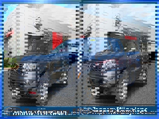 Certified 2024 Nissan Frontier SV image 4