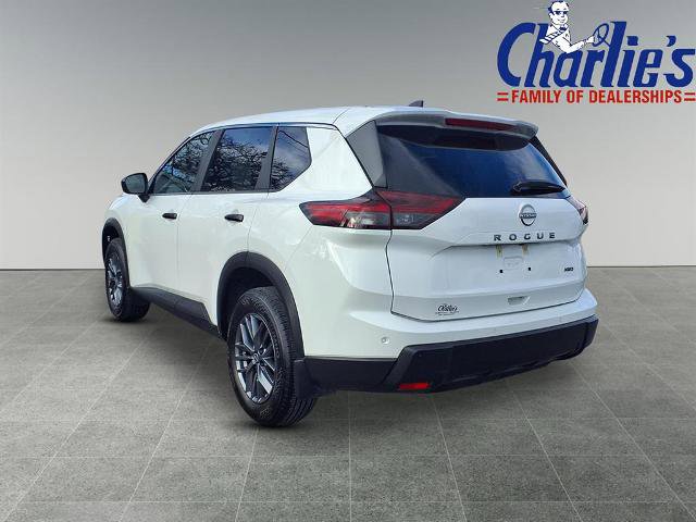 Certified 2025 Nissan Rogue S image 5