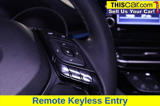 Used 2019 Toyota C-HR XLE FWD image 16