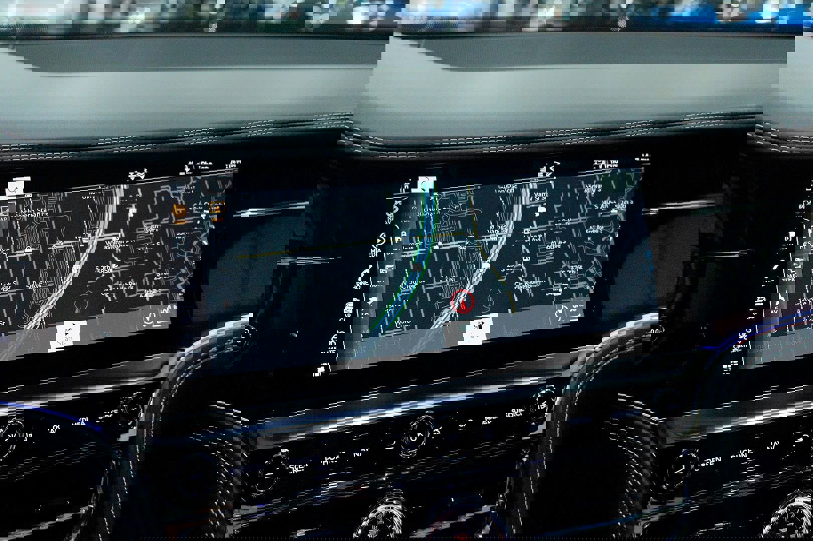 Used 2021 Bentley Flying Spur V8 image 64