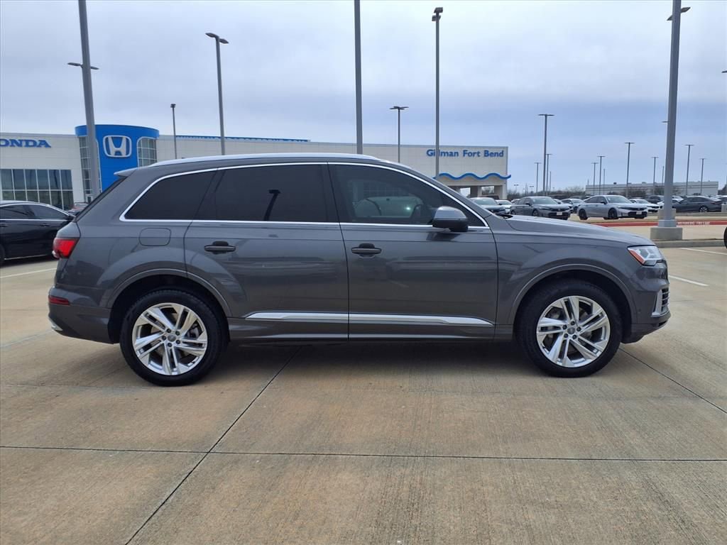 Used 2020 Audi Q7 3.0T Premium Plus w/ Premium Plus Package image 8