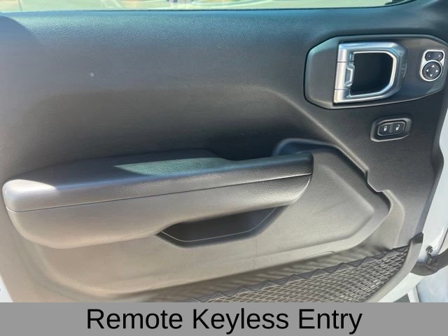Certified 2021 Jeep Gladiator Sport AWD/4WD image 16