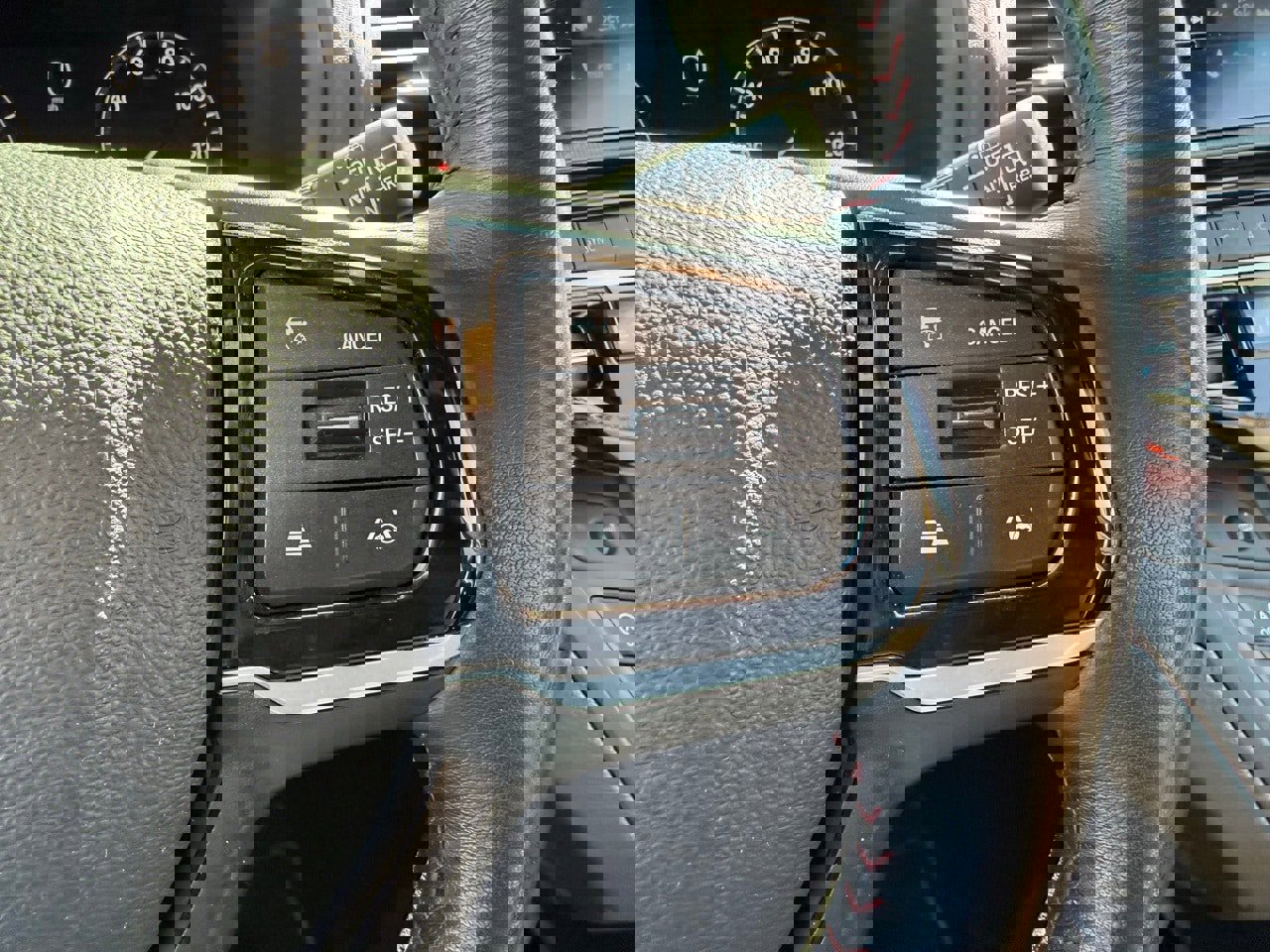 Used 2025 Honda Odyssey Sport-L image 18