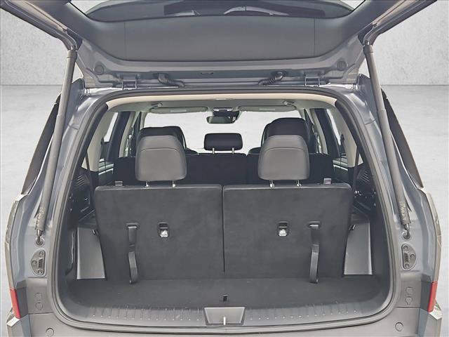 Used 2026 Hyundai Santa Fe SEL FWD image 6