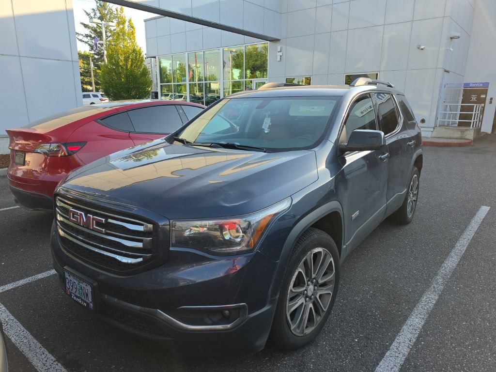 Used 2018 GMC Acadia SLT AWD/4WD image 2